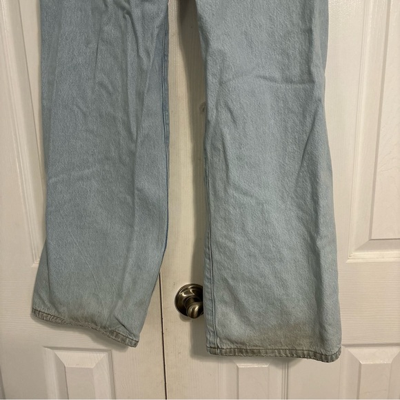 Garage Wide Leg Lightwash Jeans - Picture 6 of 10